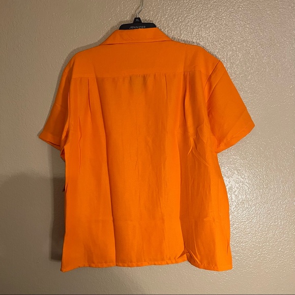 Maui Trading Company Orange and White Large Button Down Shirt with Cork Buttons - Picture 2 of 5